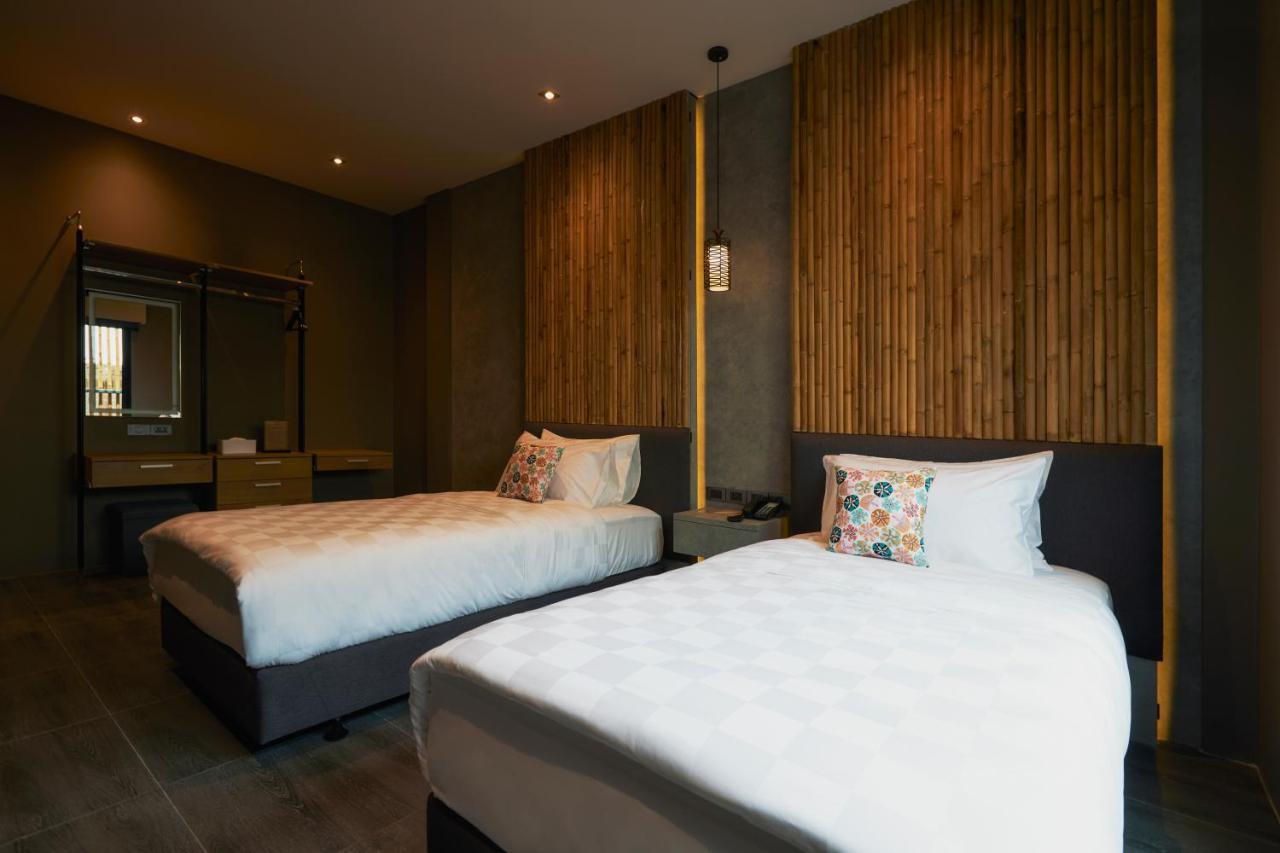 Sand Dollar Boutique Hotel Bang Sare Bagian luar foto